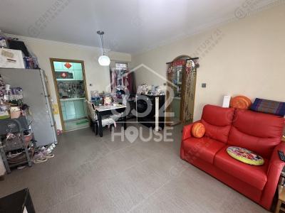 [沙田] 愉景花園 " 大圍鐵路三房求好租客 全屋已翻新